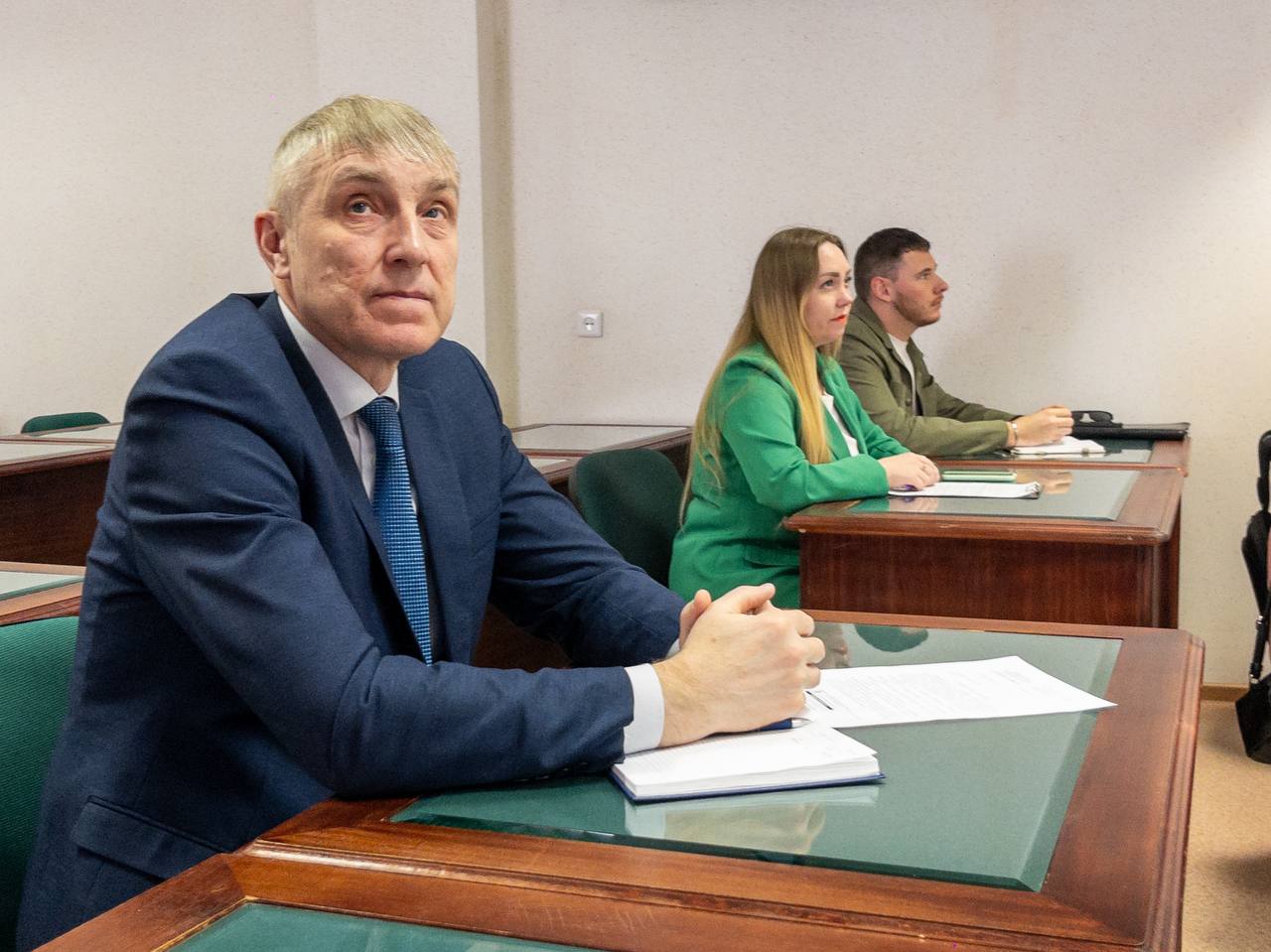 В правительстве Кировской области обсудили ход реализации молодежного проекта «МолоТ».
